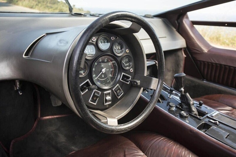 Руль Maserati Boomerang 1972 года