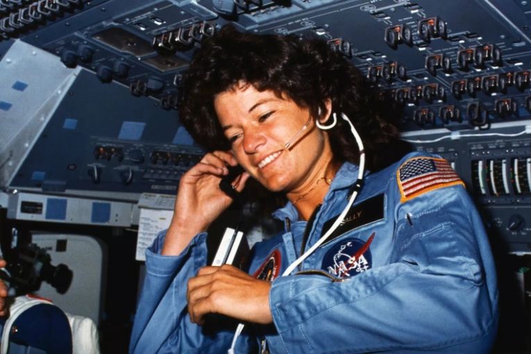 1983 год — Салли Райд становится первой американкой, побывавшей в космосе