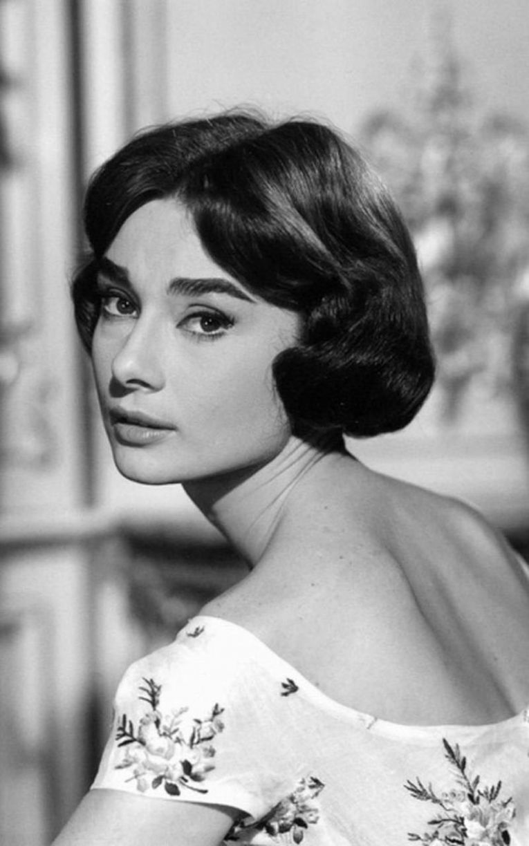 Одри Хепберн, 1957