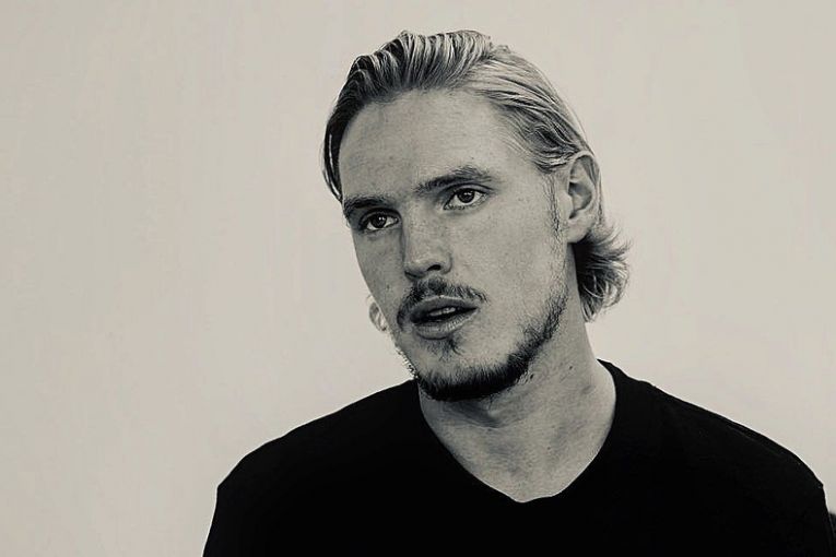 23-летний финский футболист Фредрик Йенсен
